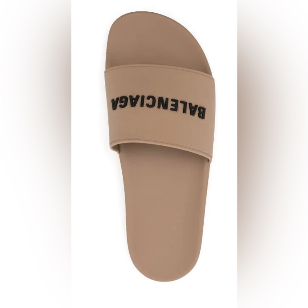 Balenciaga raised logo pool slides - Authentic